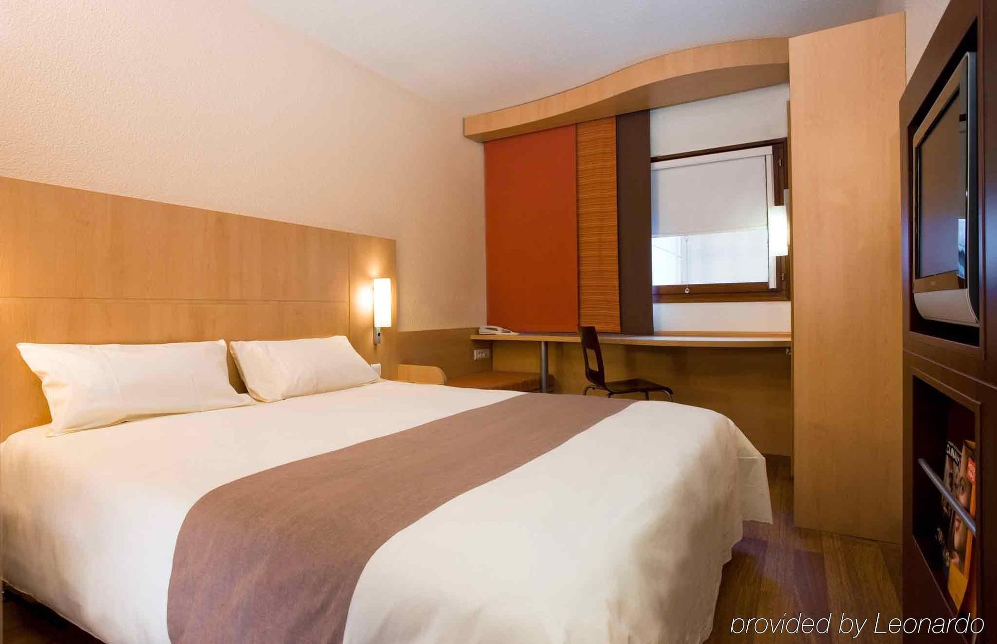 Ibis Constantine Hotel Bagian luar foto